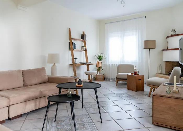 Yalee Grandpa's House Σπίτι διακοπών Λουτράκι