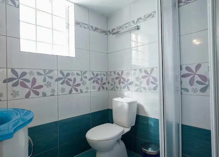 Yalee Grandpa's House